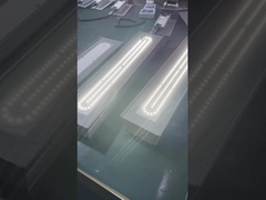 Pencahayaan Lokasi Berbahaya Luar Ruangan IP65 Tahan Air Lampu Linear Aluminium