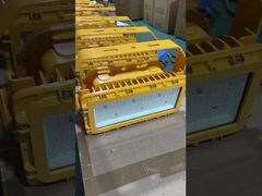 Area Penerangan Lampu Banjir Tahan Ledakan Ip65 400w Led Demo Lampu Tahan Ledakan