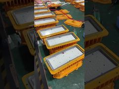 Lihat Mengapa Memilih Perlengkapan Pencahayaan Bukti Ledakan 6500lm-31200lm Untuk Terowongan