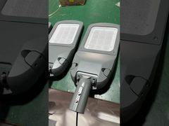 Lampu Tenaga Surya Sensor Gerak Aluminium Tahan Air IP65 untuk Penerangan Luar Ruangan 300w 400w 500w