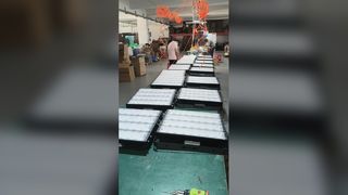 Melihat Lebih Dekat: Lampu Banjir LED IP66 Aluminium Tahan Lama Sempurna untuk Stadion dan Terowongan