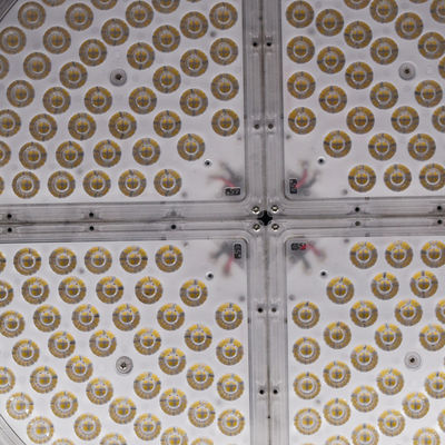 Lampu Stadion LED Tahan Air IP66 dengan Suhu Warna 3000-6500K dan Umur 50.000 Jam untuk Gymnasium Luar Ruangan