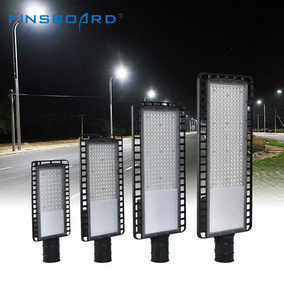 IP65 Waterproof High Brightness LED Street Light dengan Efisiensi Cahaya 130-140lm/W untuk Pencahayaan Jalan Raya Luar