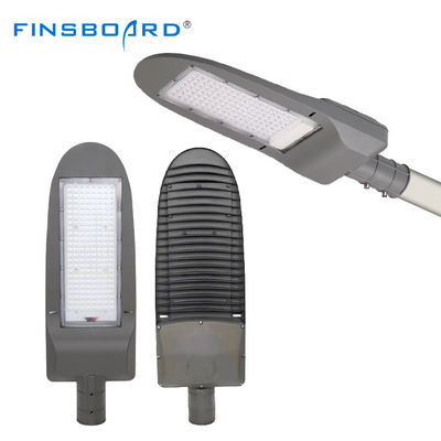 Lampu Jalan LED Lumens Tinggi 50w 100w 150w 200w Untuk Tempat Luar Ruangan