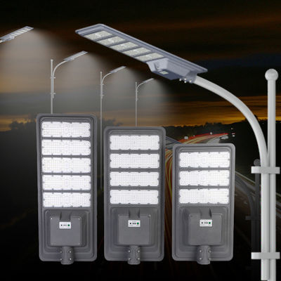 Lampu jalan terintegrasi 400w 600w 800w Outdoor All in One LED Lampu jalan surya