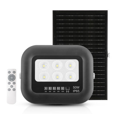 Lampu Tenaga Surya ABS Hitam Penerangan Luar Ruangan Remote Control 50w Lampu Sorot LED Tenaga Surya