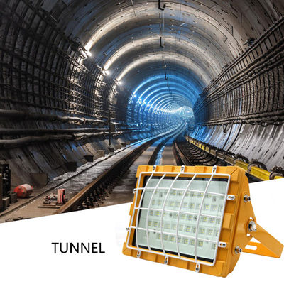 Lampu banjir LED tahan ledakan dengan standar Ex d IIC T6 IP65 tahan air dan suhu warna 5500-6500K untuk lokasi berbahaya