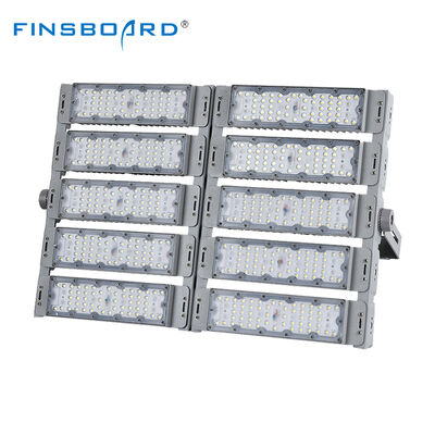 Lampu banjir untuk pencahayaan yang optimal