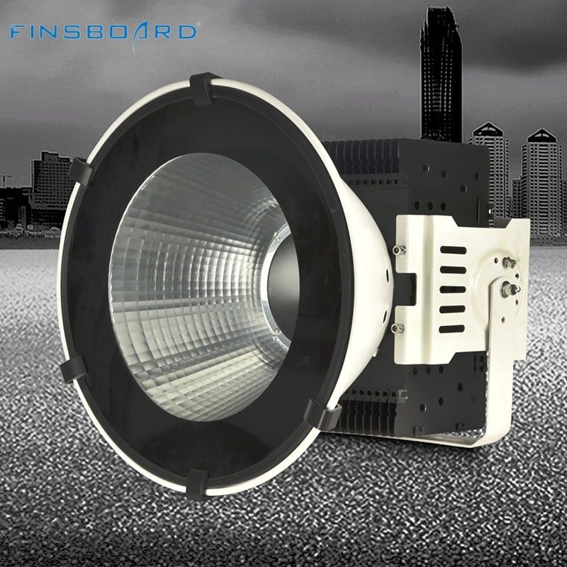 IP65 Waterproof LED High Bay Lighting 200W-700W Tower Crane Lampu dengan Efisiensi 140lm/W