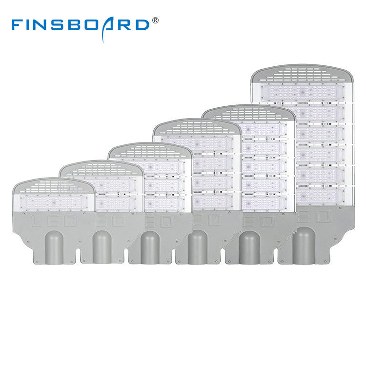 Aluminium Alloy PC Lens IP65 Waterproof LED Street Light dengan Efisiensi 130-140lm/w untuk penggunaan di luar ruangan