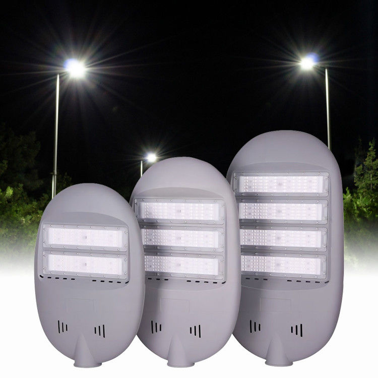 Lampu Jalan LED Daya 100W-200W Tahan Air IP65 dengan Umur 50000 Jam untuk Penerangan yang Dipasang di Tiang Luar Ruangan