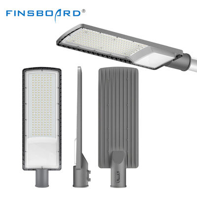 Lampu Jalan LED IP66 SMD3030 50w Hingga 200w Perlindungan Lingkungan untuk Jalan Raya