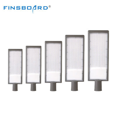 Lampu Jalan Aluminium Die-Casting Tahan Air IP66 Luar Ruangan LED SMD2835